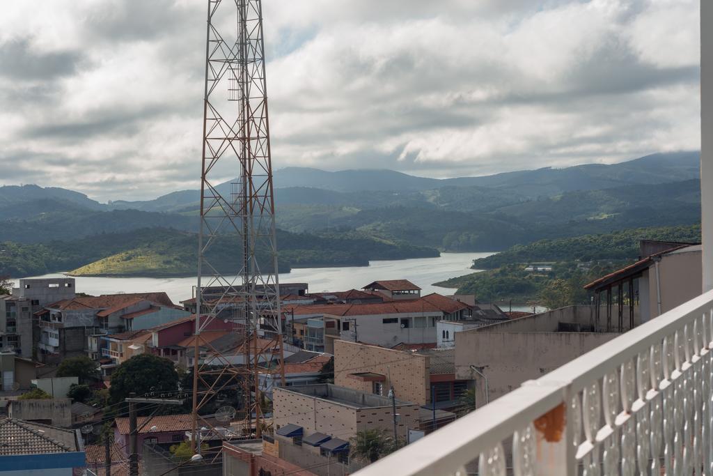 Pousada Lourenco Nazare Paulista Bagian luar foto